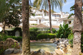 Beach (3mins walk) Apartment. Newly Renovated.